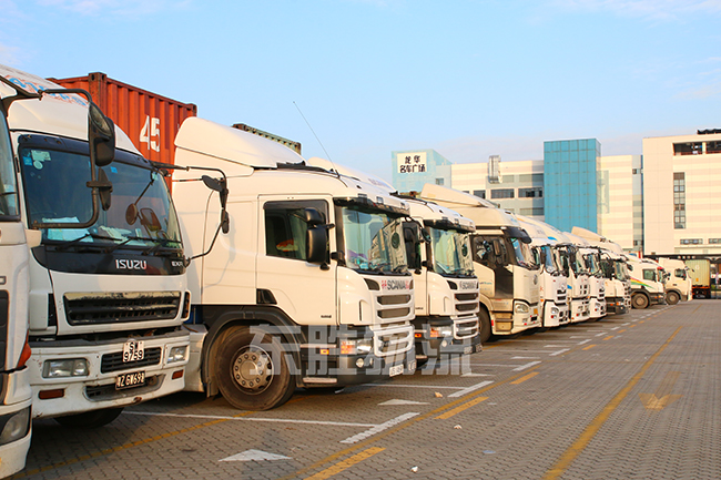 東勝車隊(duì),中港車隊(duì),中港車行,中港特種車,中港車行往返運(yùn)輸-東勝物流