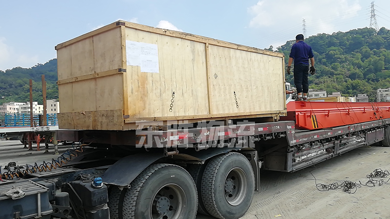 洗手液發貨到香港物流，消毒液運輸到香港，洗衣液、消毒水貨運到香港怎么發？